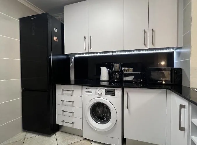 Espectacular Bajo Lirio 아파트 *